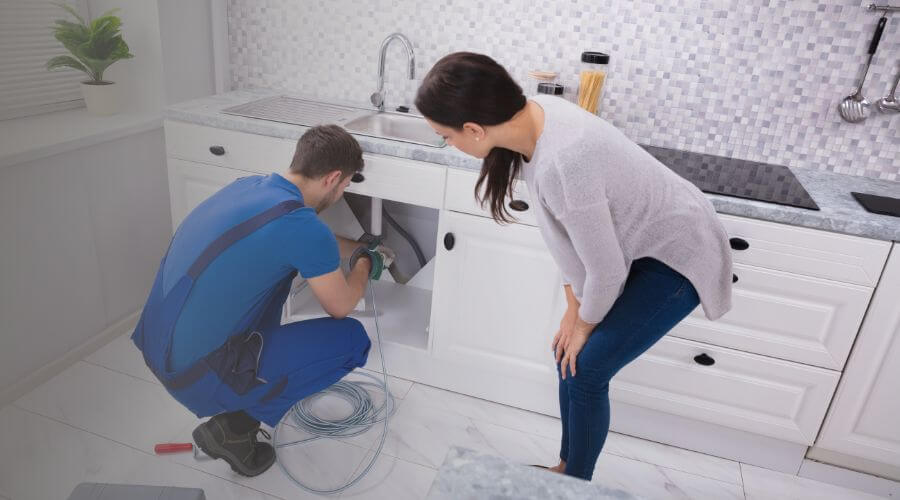 Expert burst pipe repair services in Wallace, SD